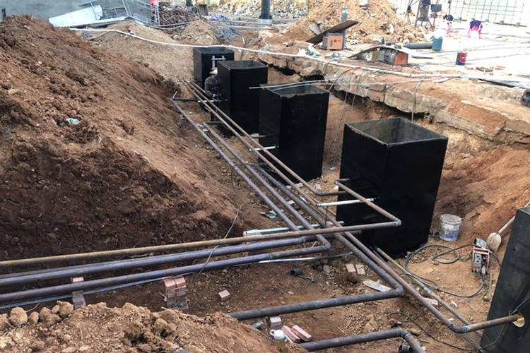 重慶加油站管道整體建設(shè)