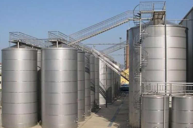 重慶1噸不銹鋼液體攪拌罐